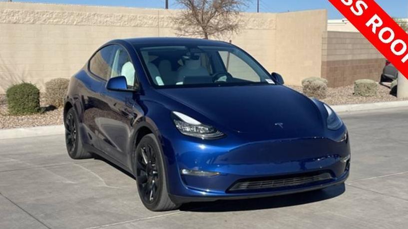 TESLA MODEL Y 2021 5YJYGDEE8MF102857 image